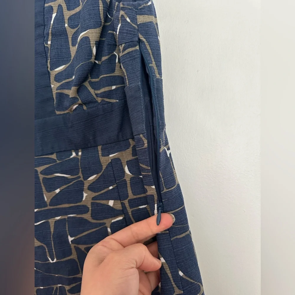 Boden Womens A-Line Notch Neck Shift Sheath Navy and Tan  Dress - Picture 4 of 5